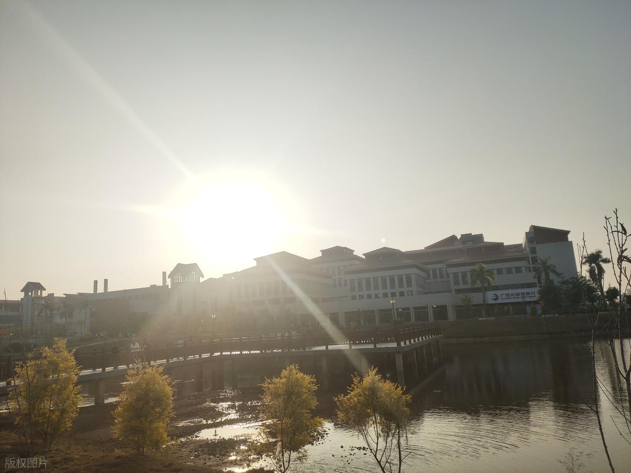 黎明职业大学介绍与报考指南_黎明职业大学录取分数线_2026年江汉大学专科录取分数线（2026各省份录取分数线及位次排名）