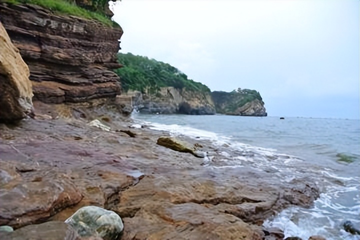 大连旅顺口百年茶馆历史故事_大连景点排行榜_大连星海广场浪漫氛围