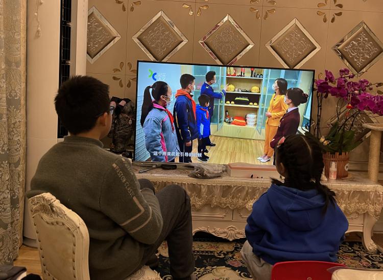 公共安全教育第一课第九季_开学交通第一课观后感_地铁安全知识学习